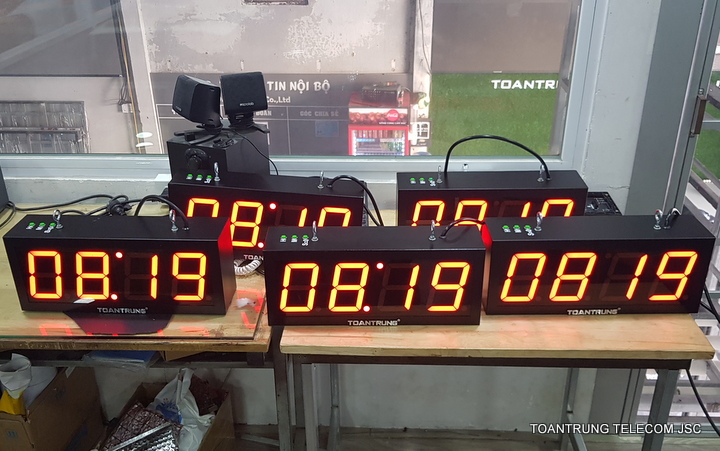 Bảng đồng hồ LED - Màn Hình Led Toàn Trung - Công Ty Cổ Phần Điện Tử Viễn Thông Toàn Trung